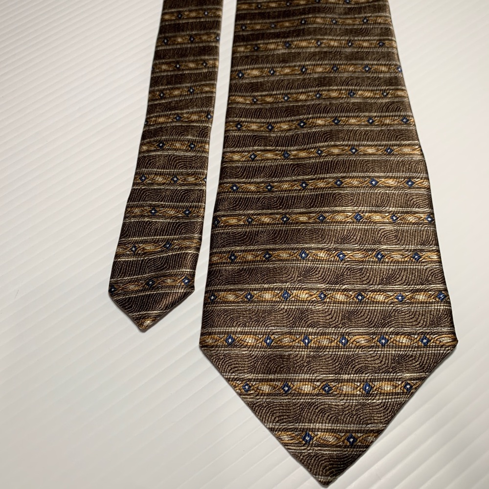 Necktie bundle and save